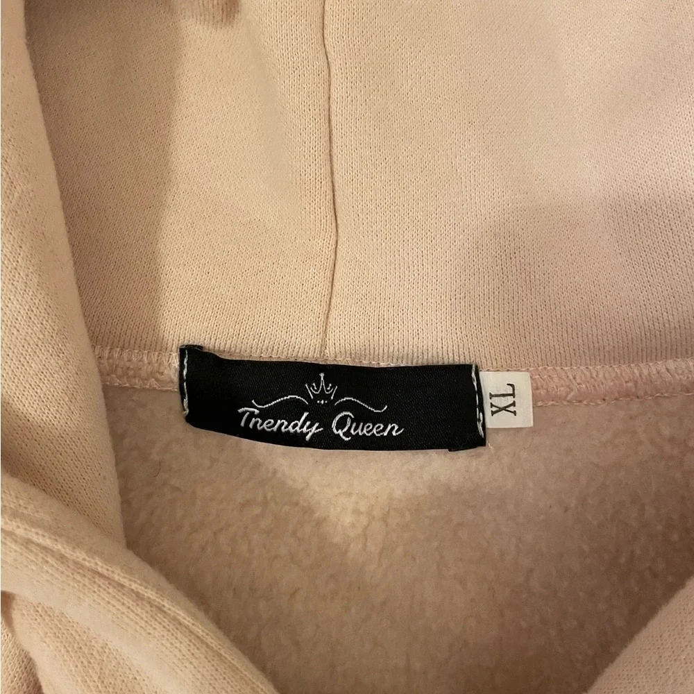 Women’s fleece hoodie